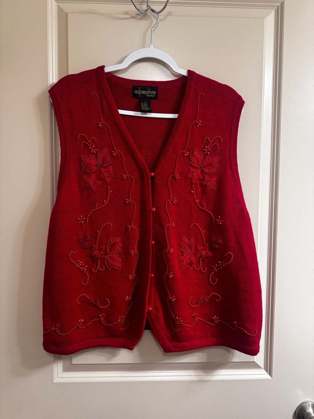 Requirements Woman Red Floral Embroidered and Beaded Knit Sweater Vest
